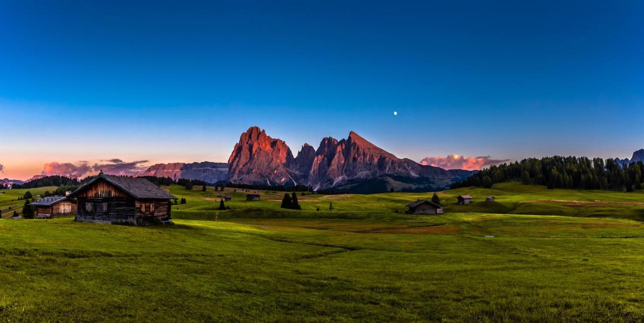 Villa Carolina Selva di Val Gardena Exterior photo